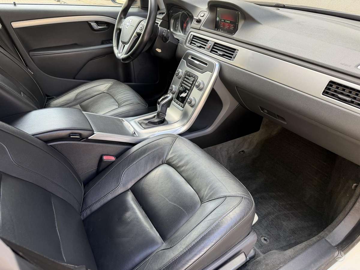 Volvo V70, 2.0 l., wagon