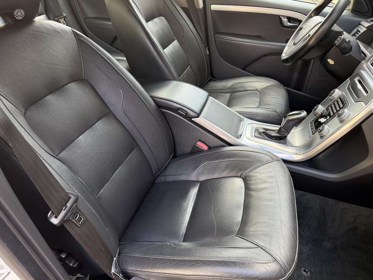 Volvo V70, 2.0 l., Универсал