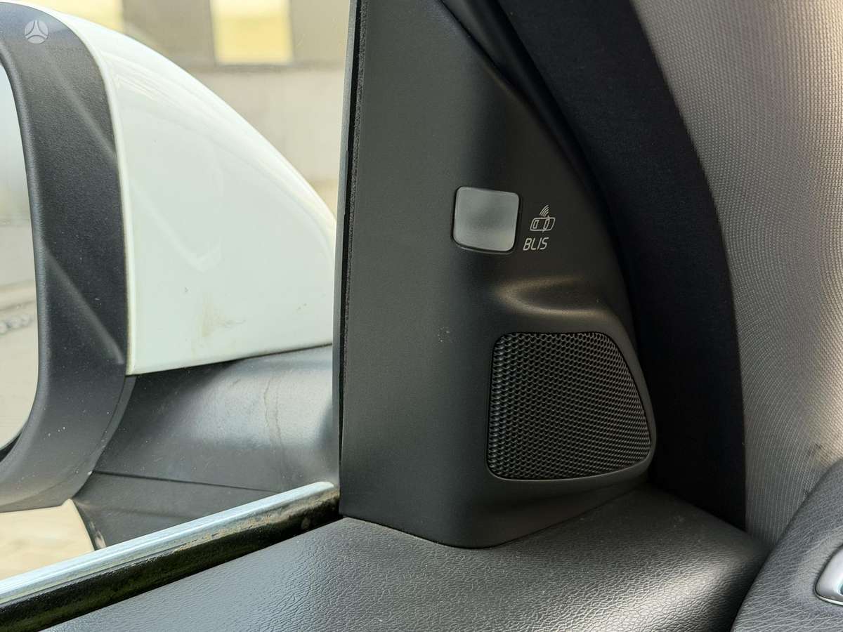 Volvo V70, 2.0 l., Универсал