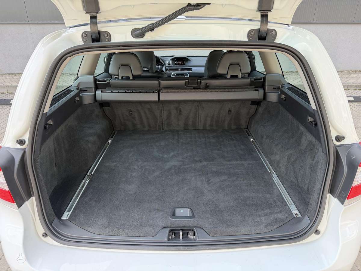 Volvo V70, 2.0 l., universalas
