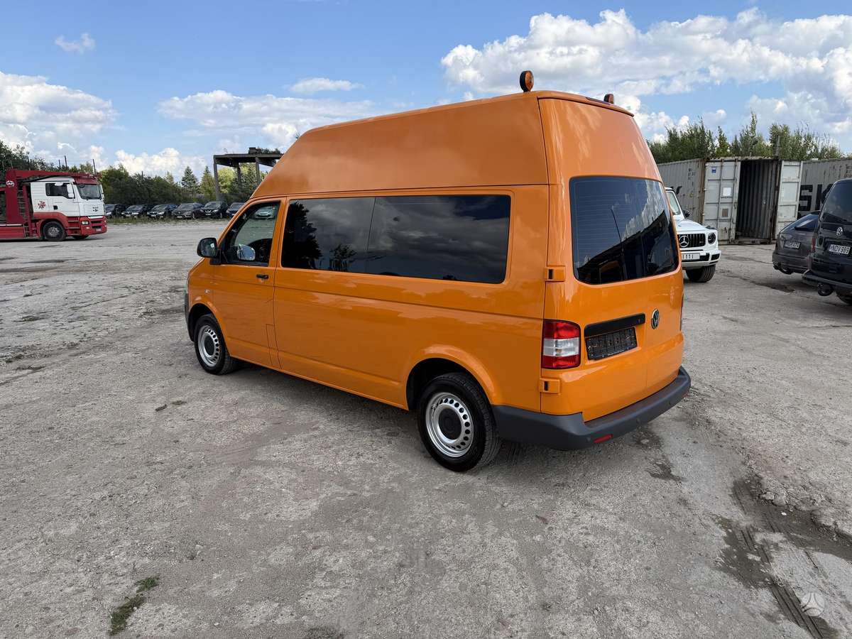 Volkswagen Transporter - 3