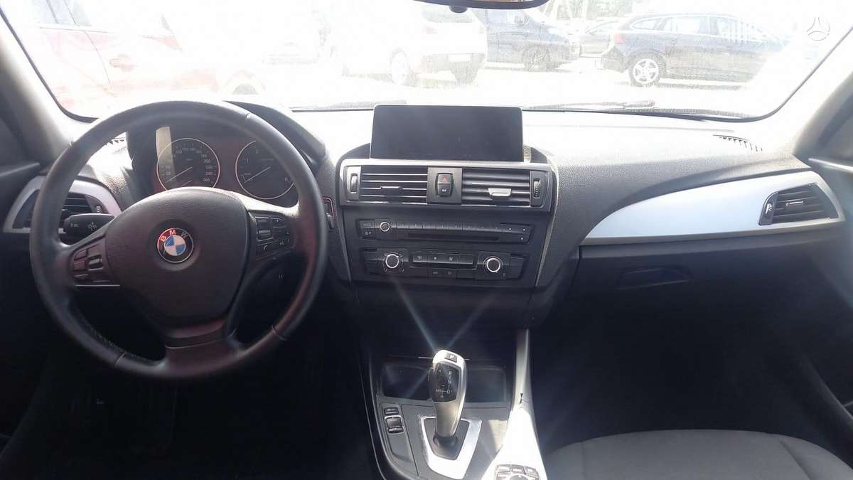 BMW 120, 2.0 l., Хэтчбек
