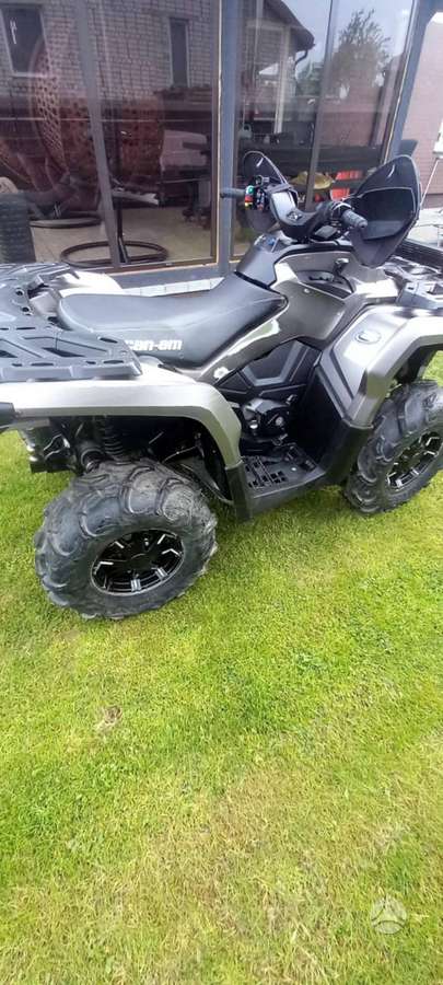 Can-Am Outlander 800cc, квадроциклы