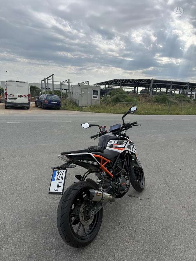 KTM Duke 125cc, street / classic
