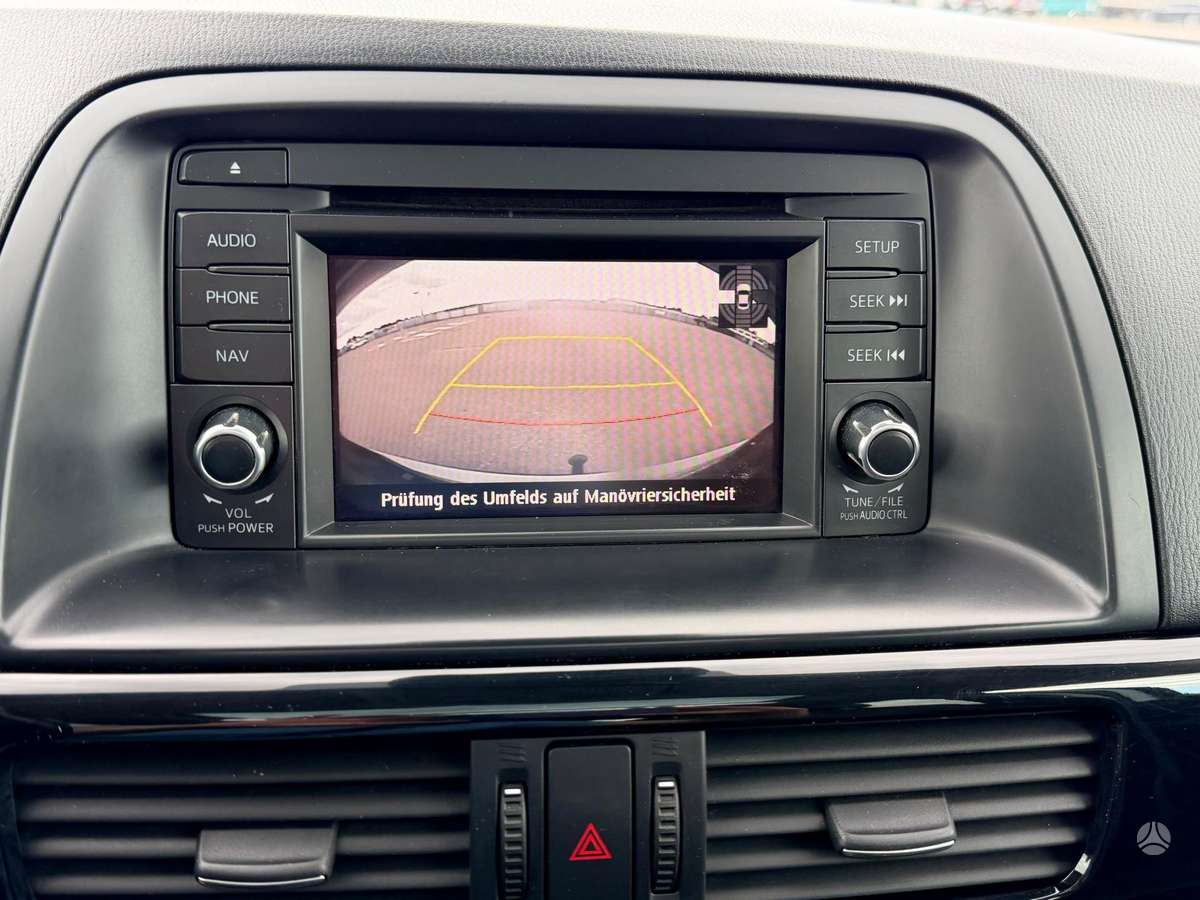 Mazda CX-5, 2.2 l., off-road / crossover