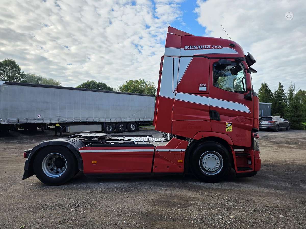 Renault T520, single sleeper