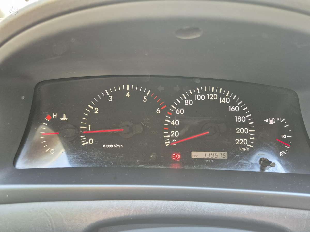 Toyota Corolla Verso - 10