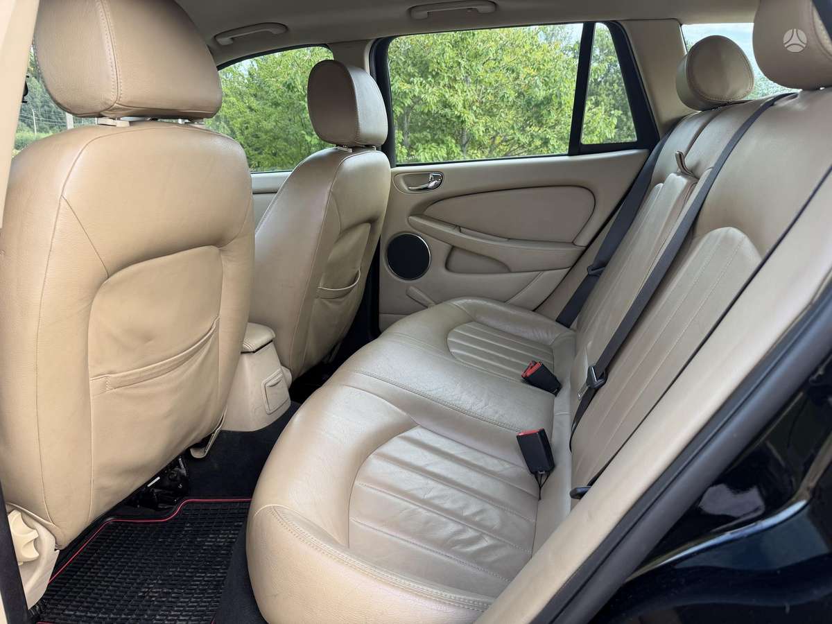 Jaguar X-Type, 2.0 l., universalas