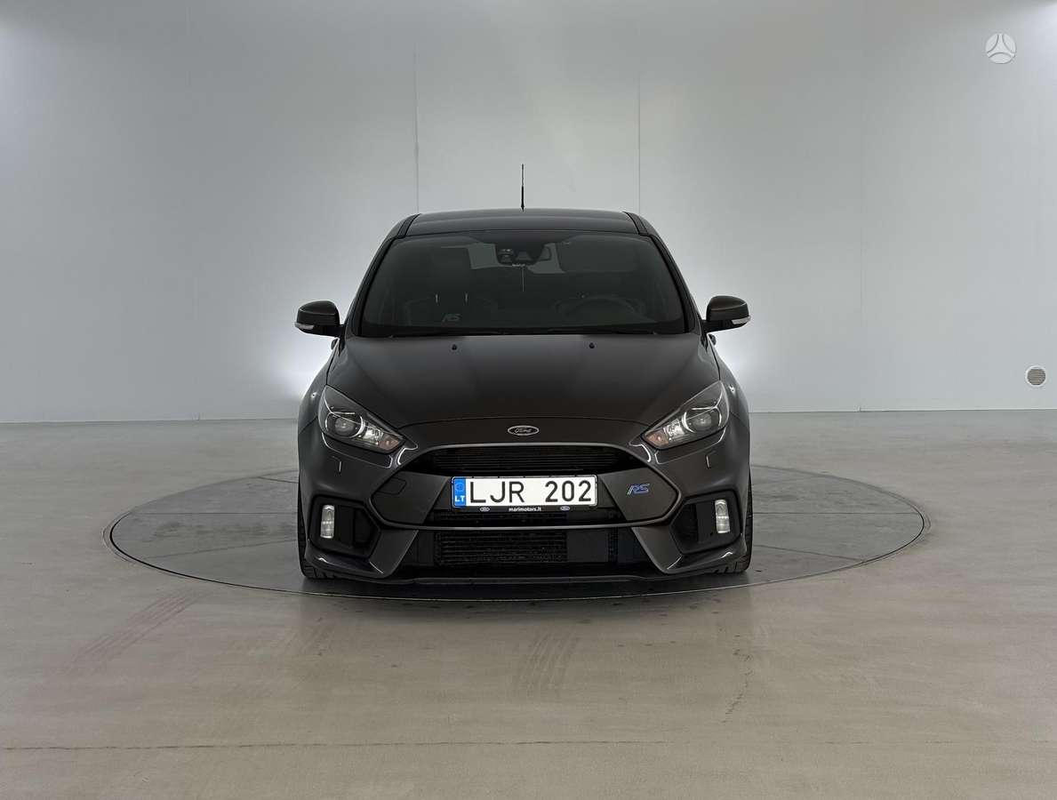 Ford Focus RS, 2.3 l., Хэтчбек