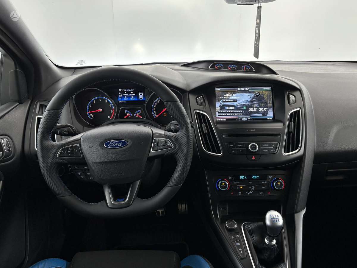 Ford Focus RS, 2.3 l., Хэтчбек