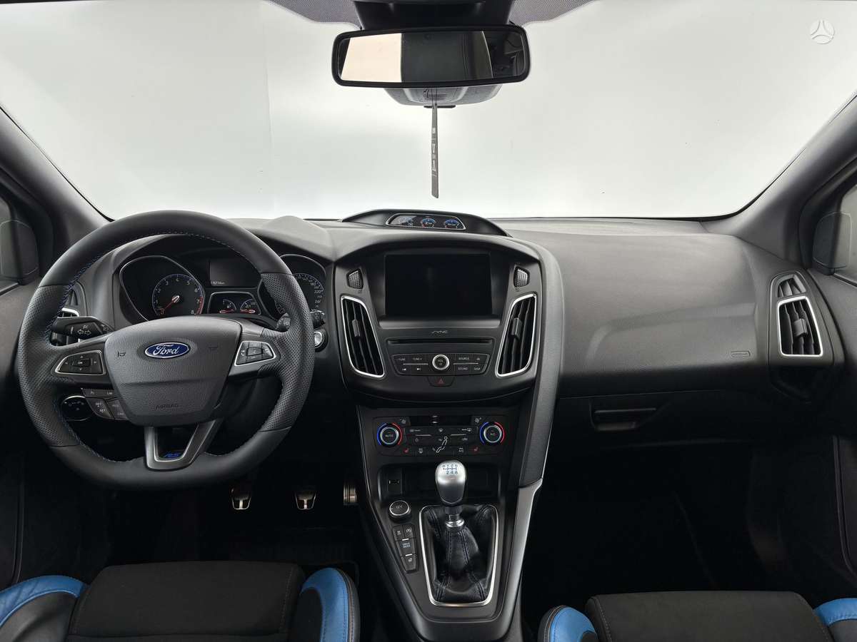 Ford Focus RS, 2.3 l., Хэтчбек