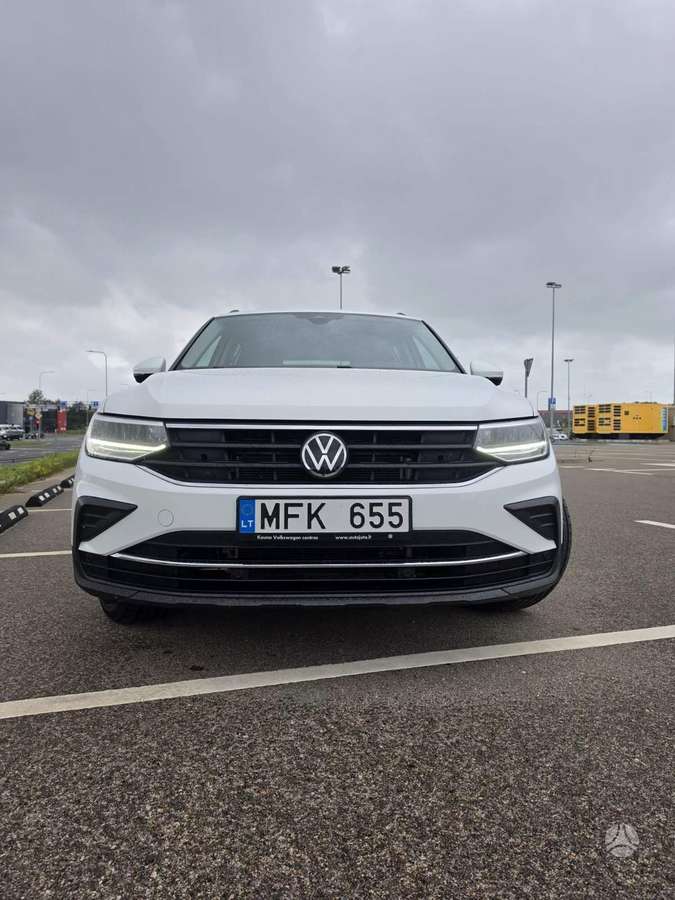 Volkswagen Tiguan - 7