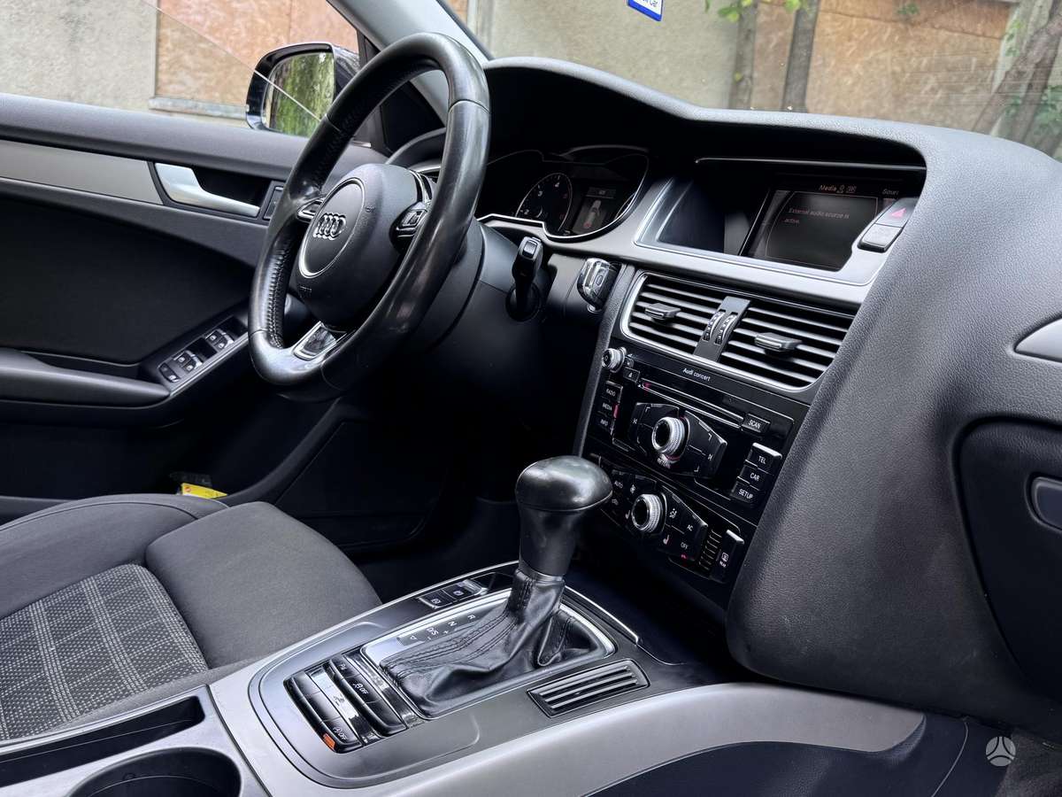 Audi A4, 2.0 l., Универсал