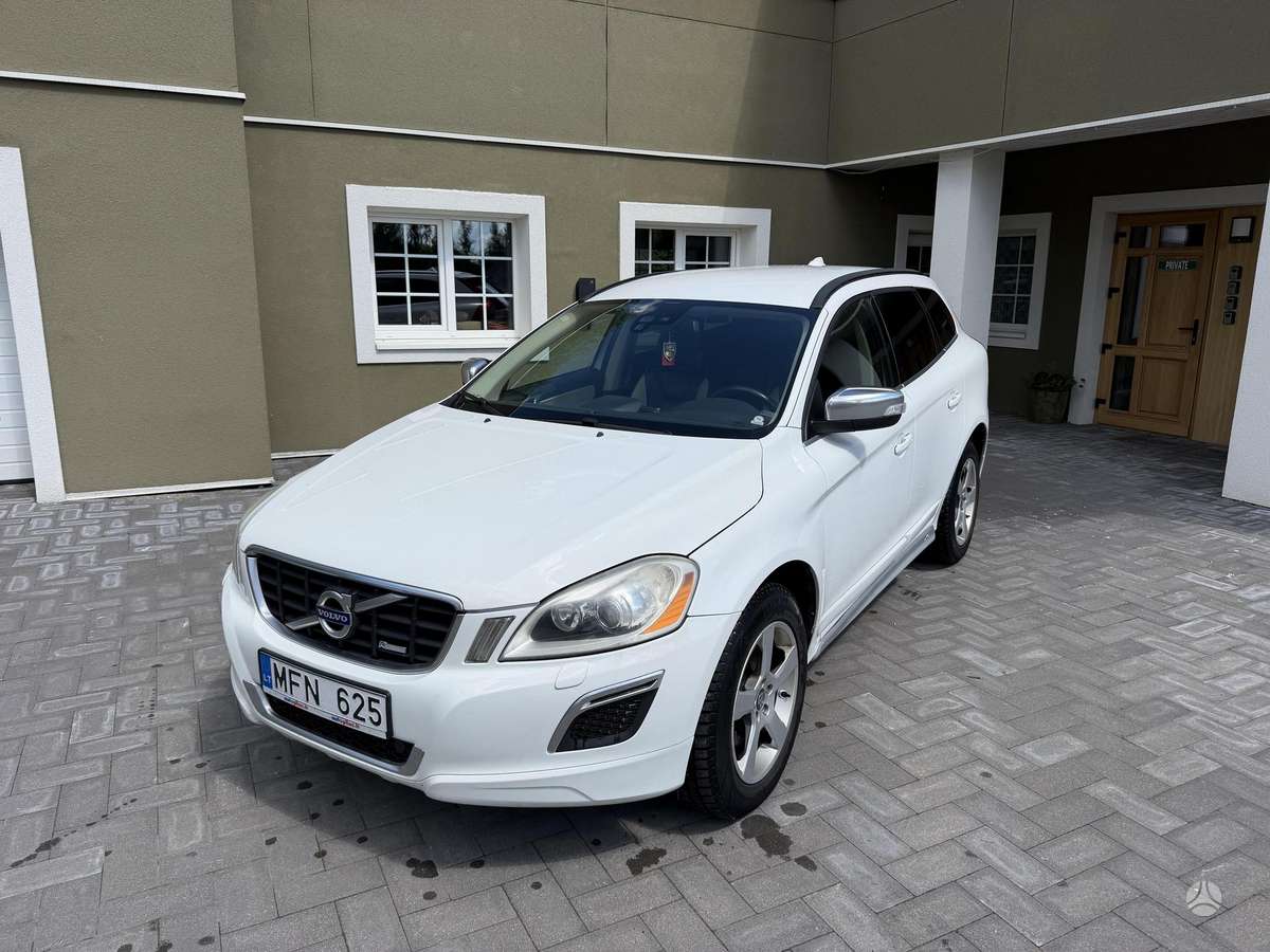 Volvo XC60 - 2