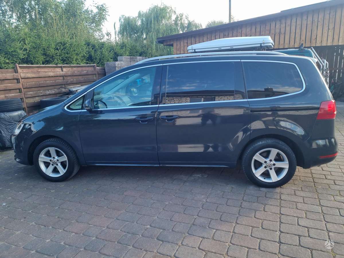 Volkswagen Sharan, 2.0 l., Минивэн