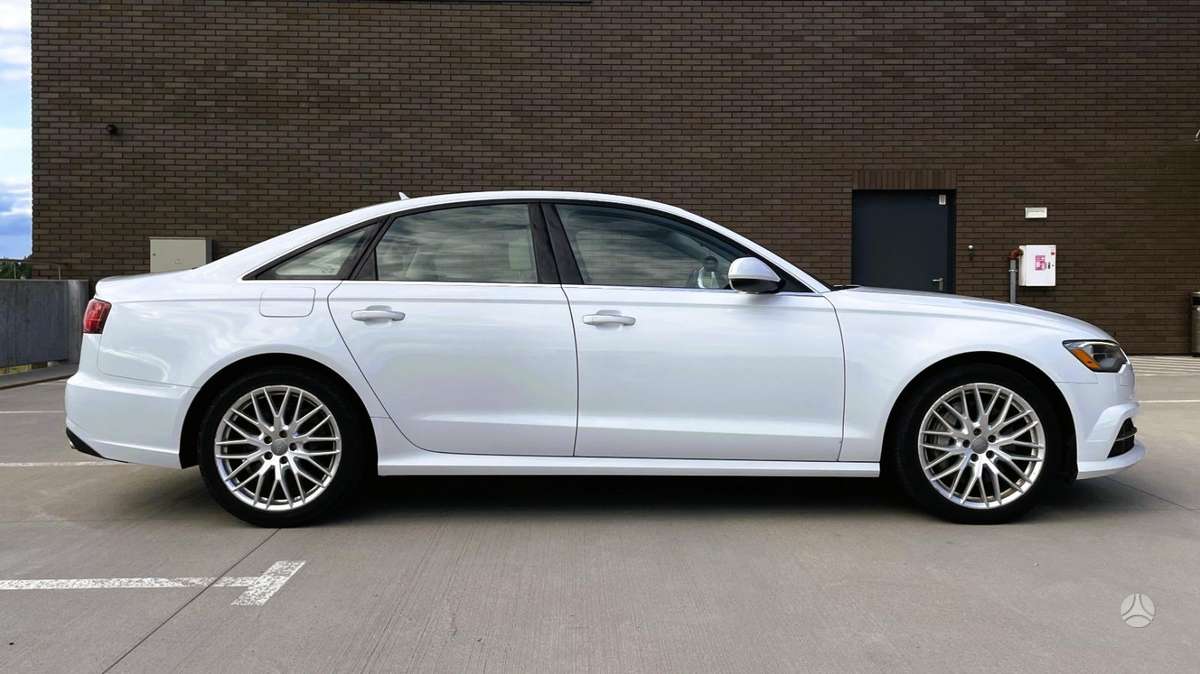 Audi A6, 2.0 l., Седан