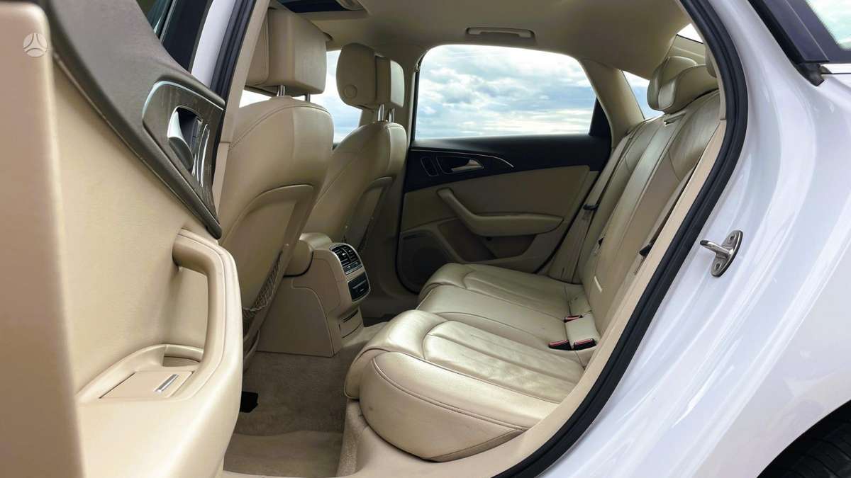 Audi A6, 2.0 l., Седан