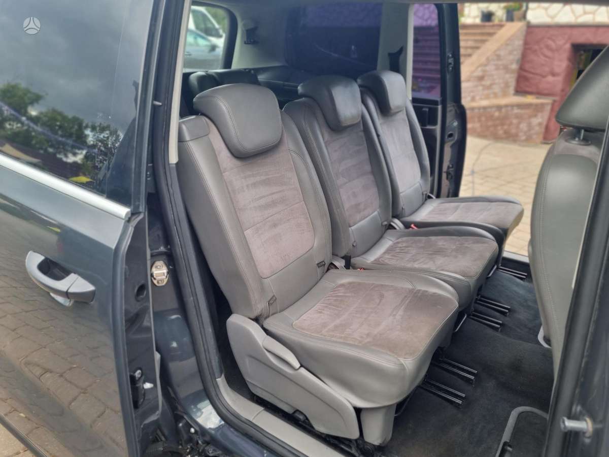 Volkswagen Sharan - 12