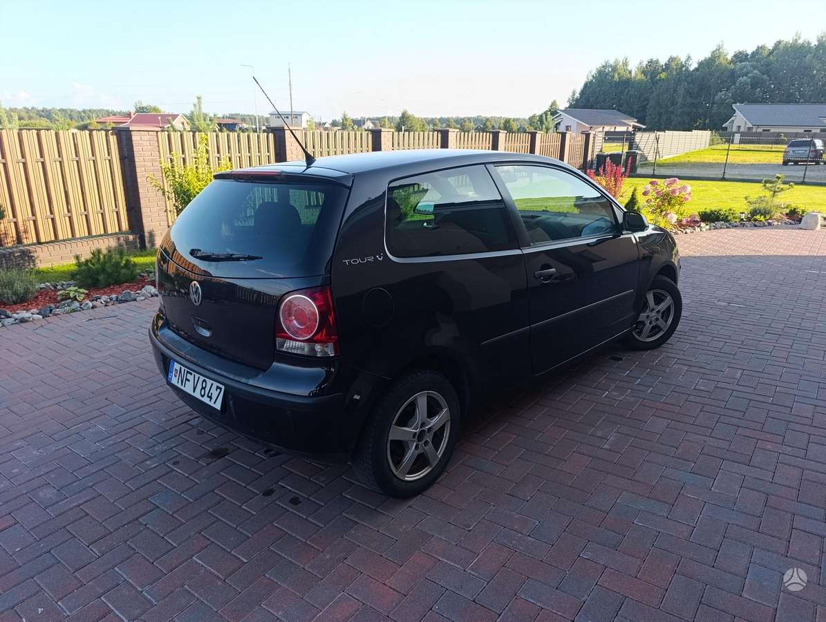 Volkswagen Polo - 4