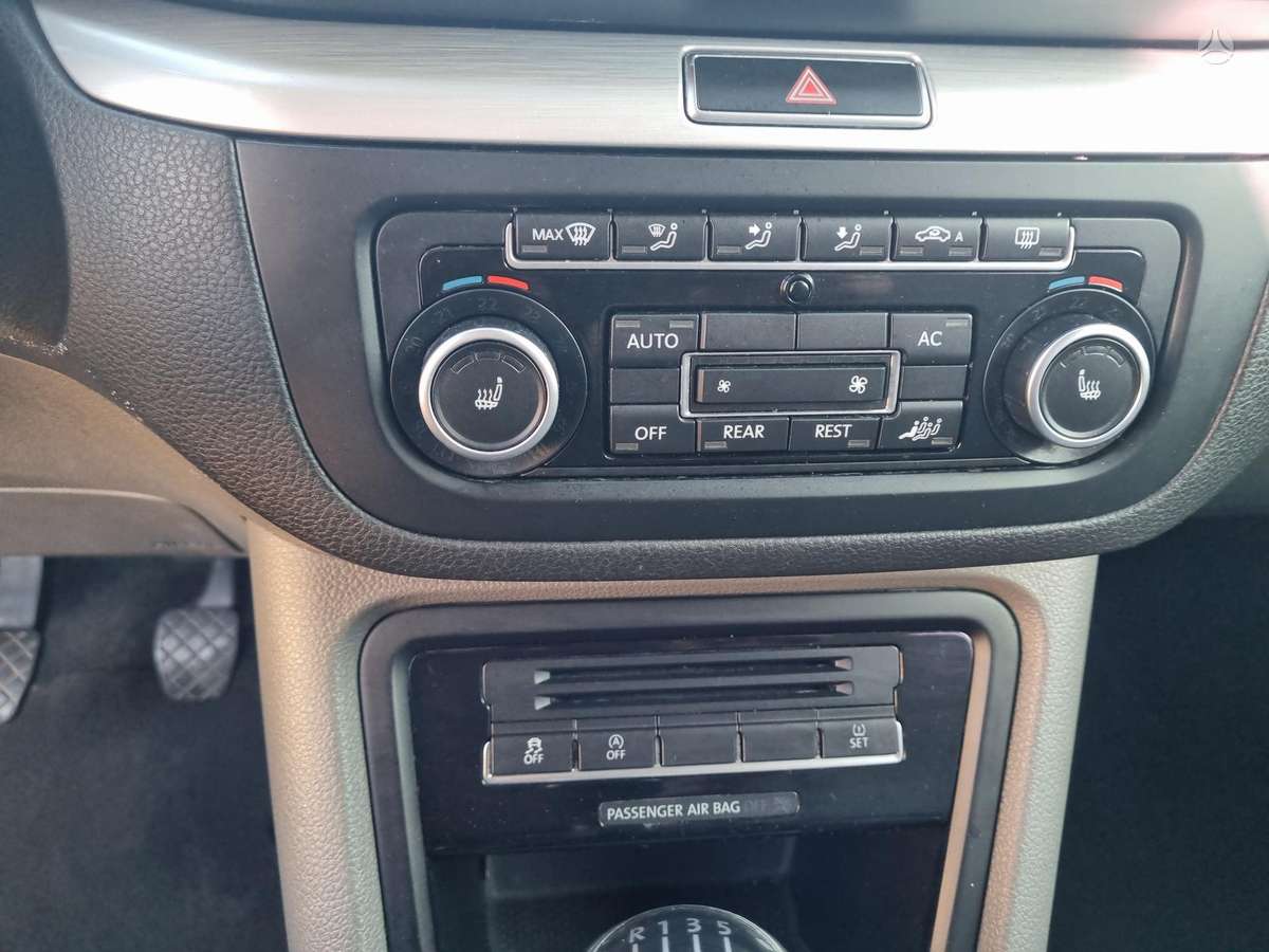 Volkswagen Sharan, 2.0 l., Минивэн