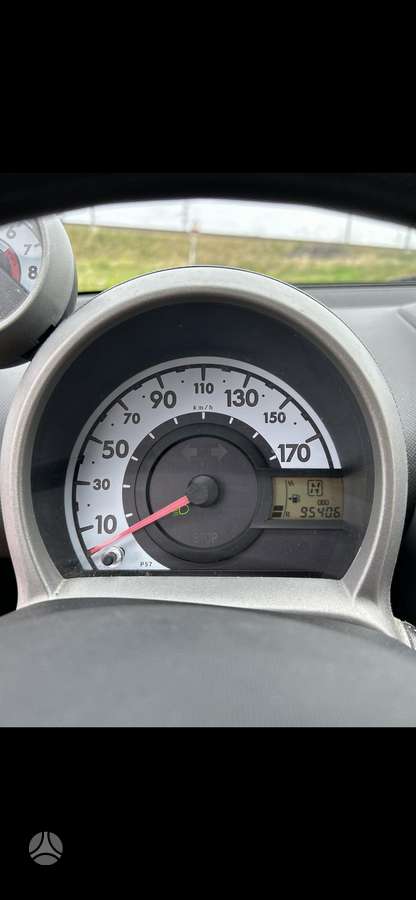 Citroen C1, 1.0 l., Хэтчбек