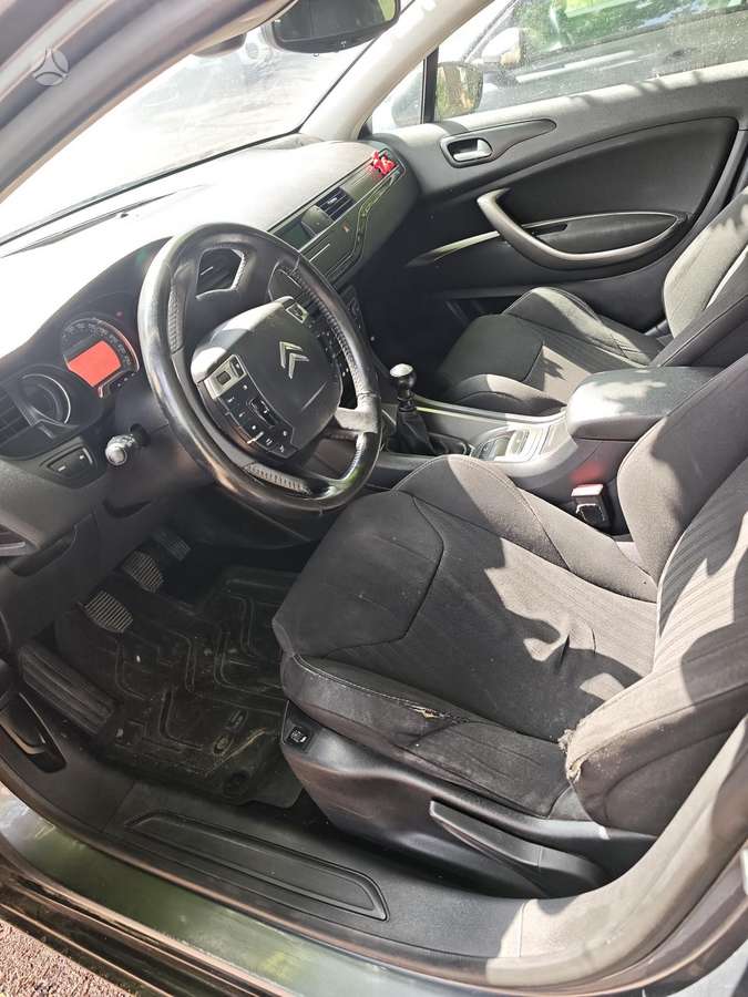 Citroen C5, 2.0 l., Седан