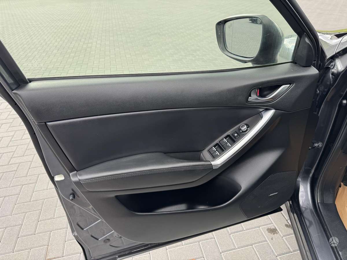 Mazda CX-5, 2.2 l., Внедорожник / Кроссовер