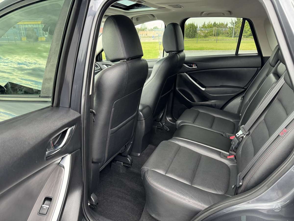 Mazda CX-5, 2.2 l., Внедорожник / Кроссовер