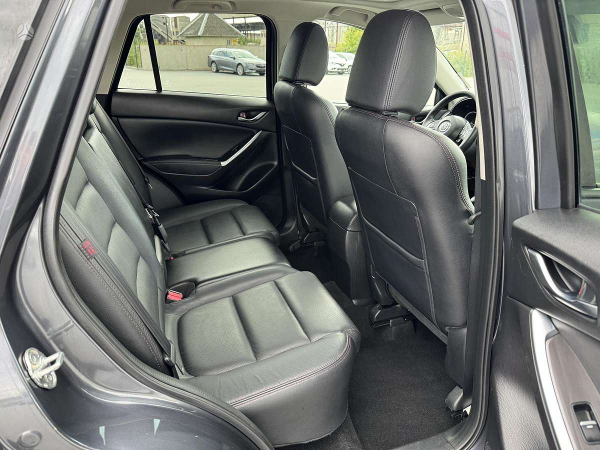 Mazda CX-5, 2.2 l., Внедорожник / Кроссовер