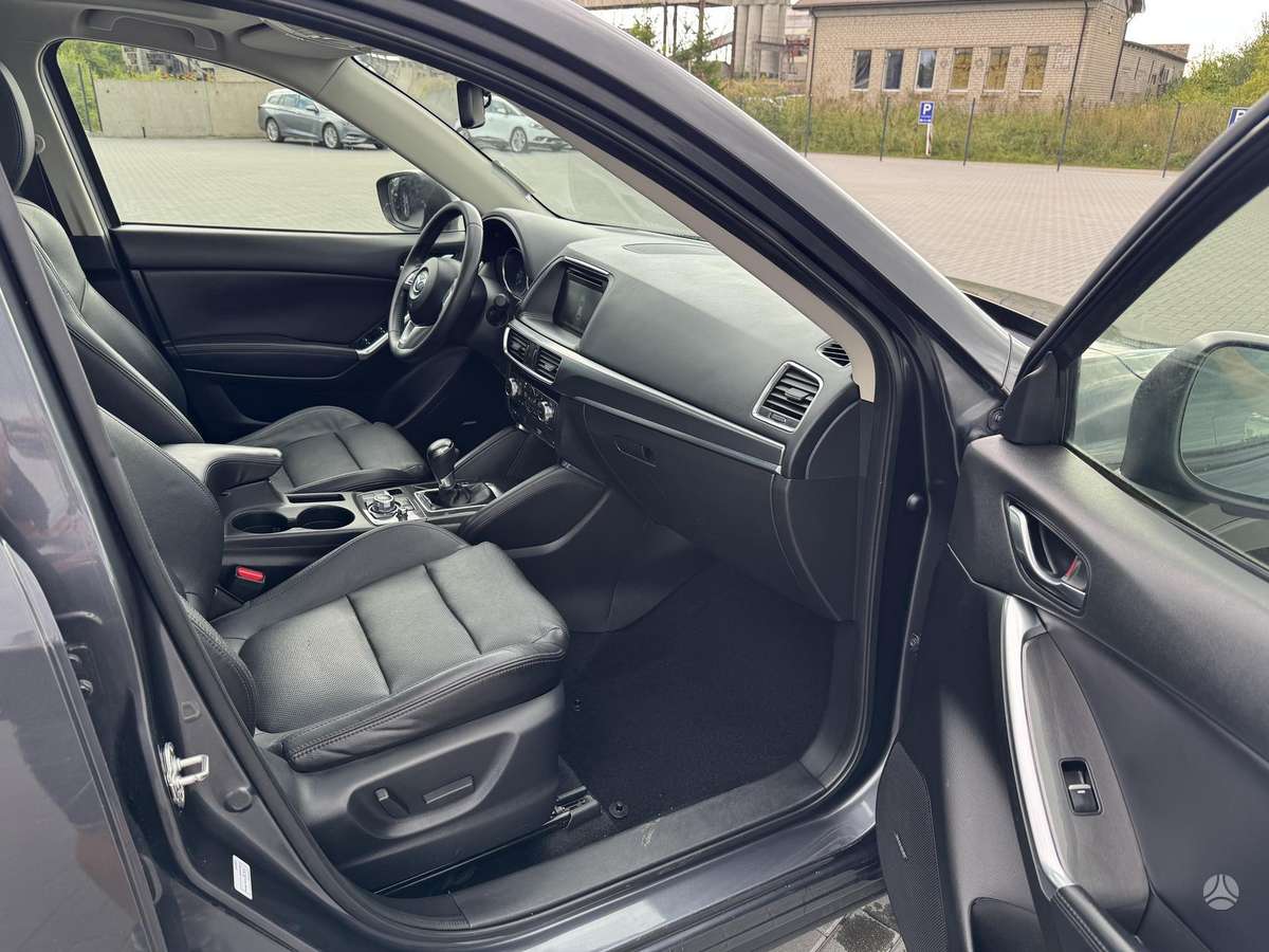Mazda CX-5, 2.2 l., Внедорожник / Кроссовер