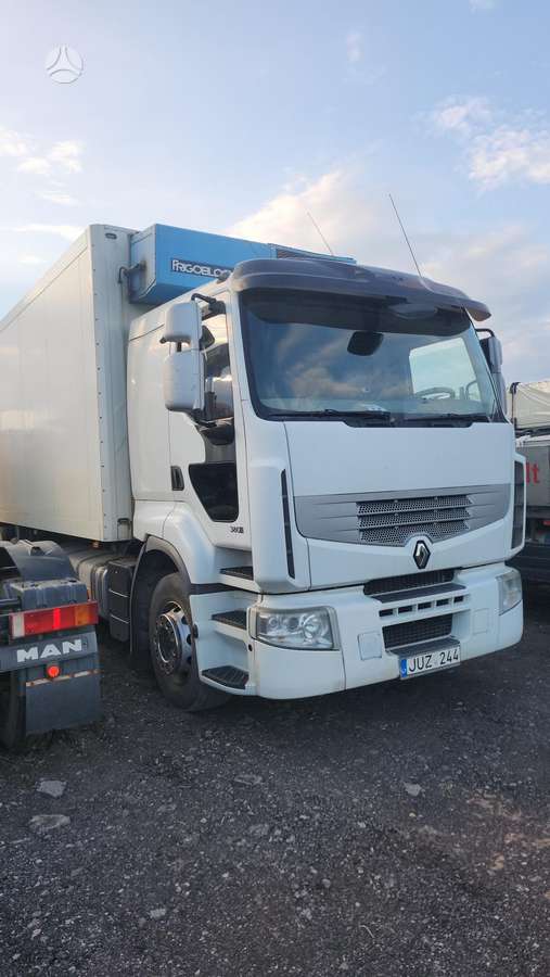 Renault Premium Route, refrigerated trucks