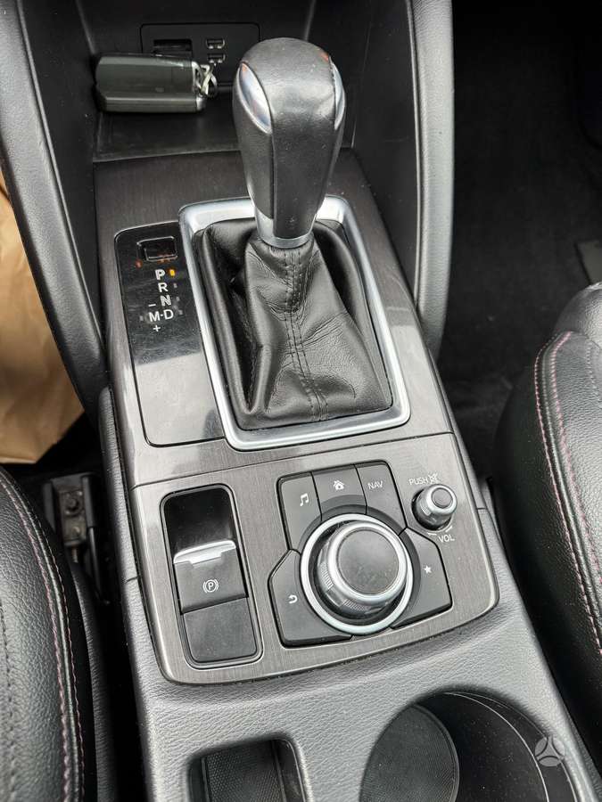 Mazda CX-5, 2.2 l., Внедорожник / Кроссовер
