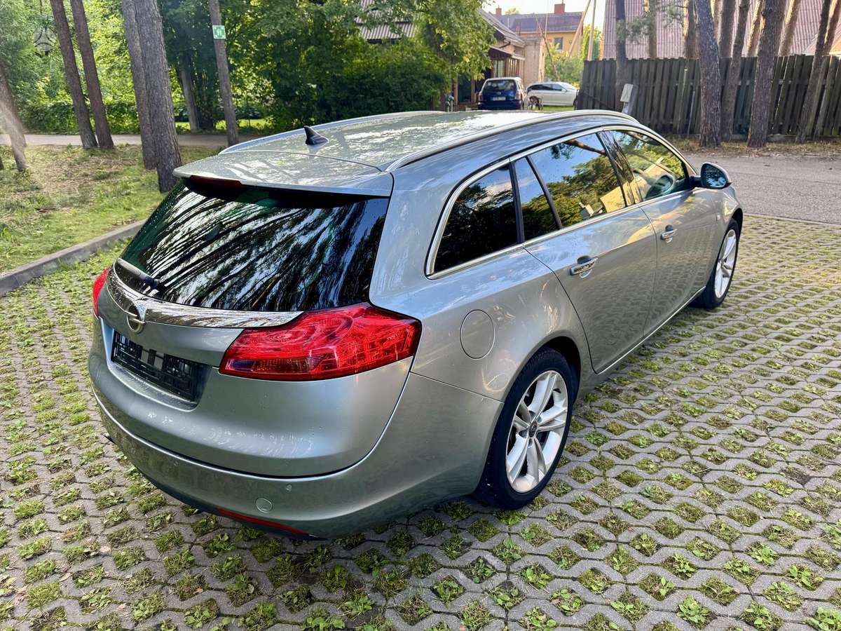Opel Insignia, 2.0 l., Универсал