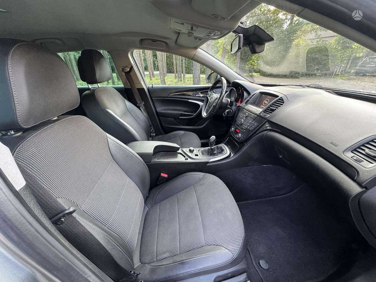 Opel Insignia, 2.0 l., Универсал