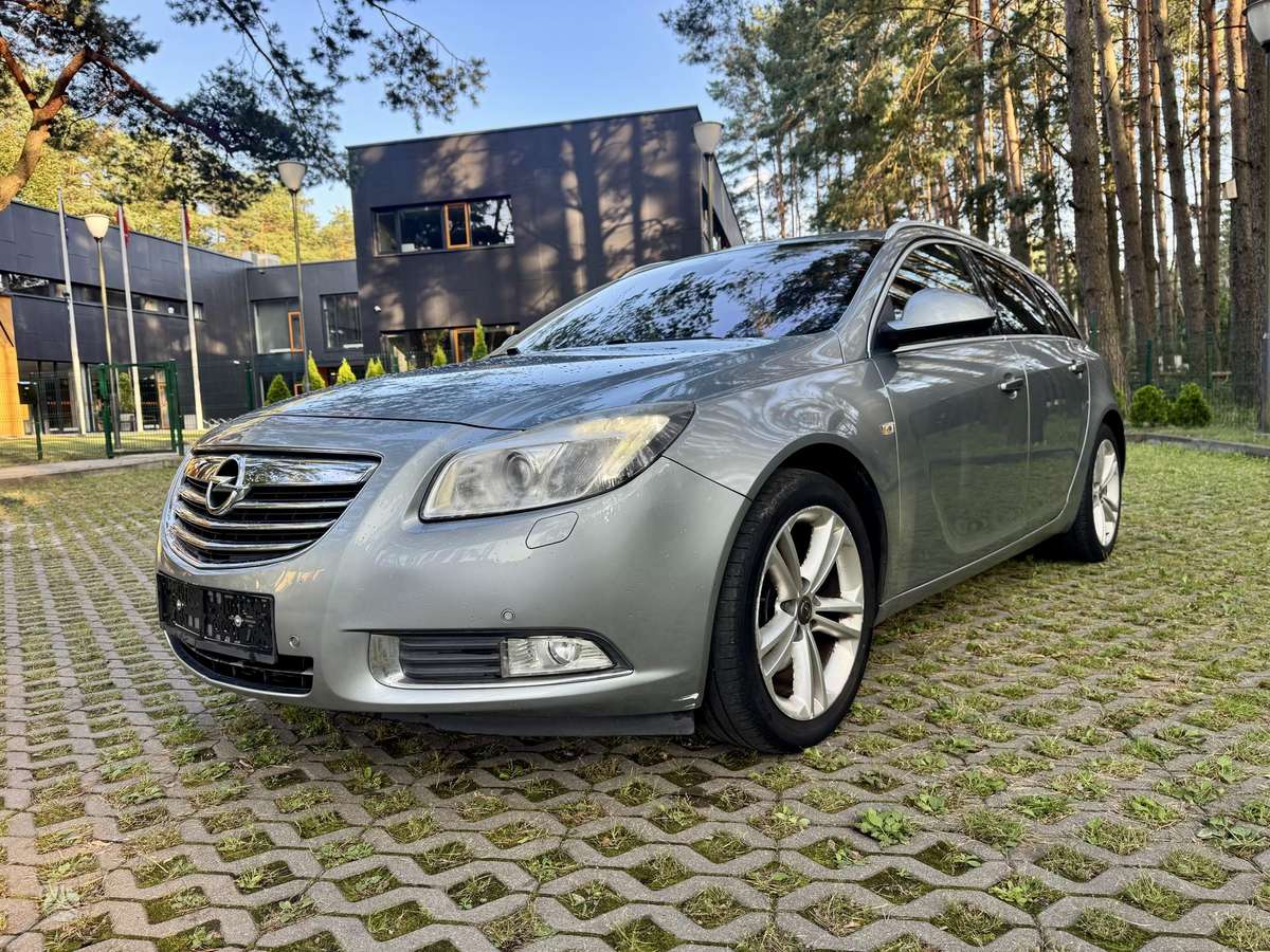 Opel Insignia, 2.0 l., Универсал