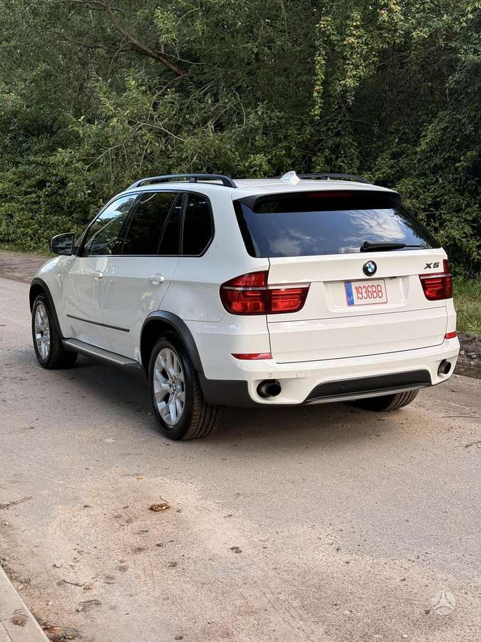 BMW X5, 3.0 l., off-road / crossover