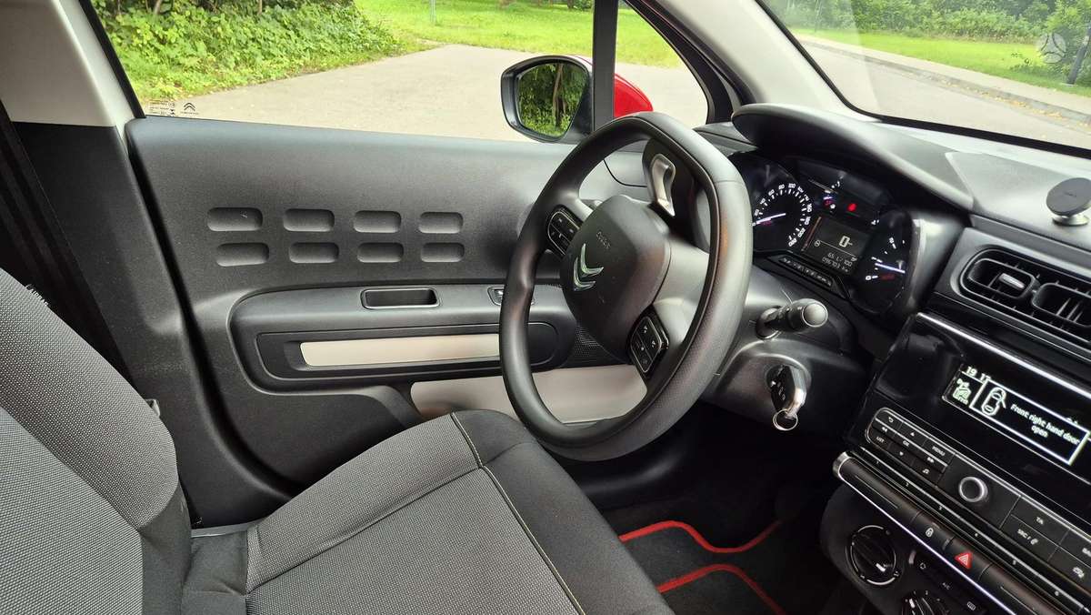 Citroen C3, 1.2 l., hatchback