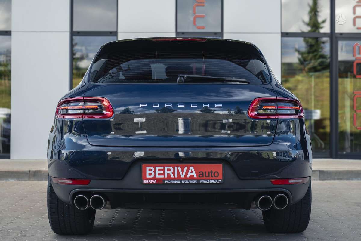 Porsche Macan - 9