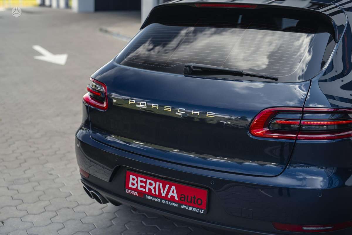 Porsche Macan - 10