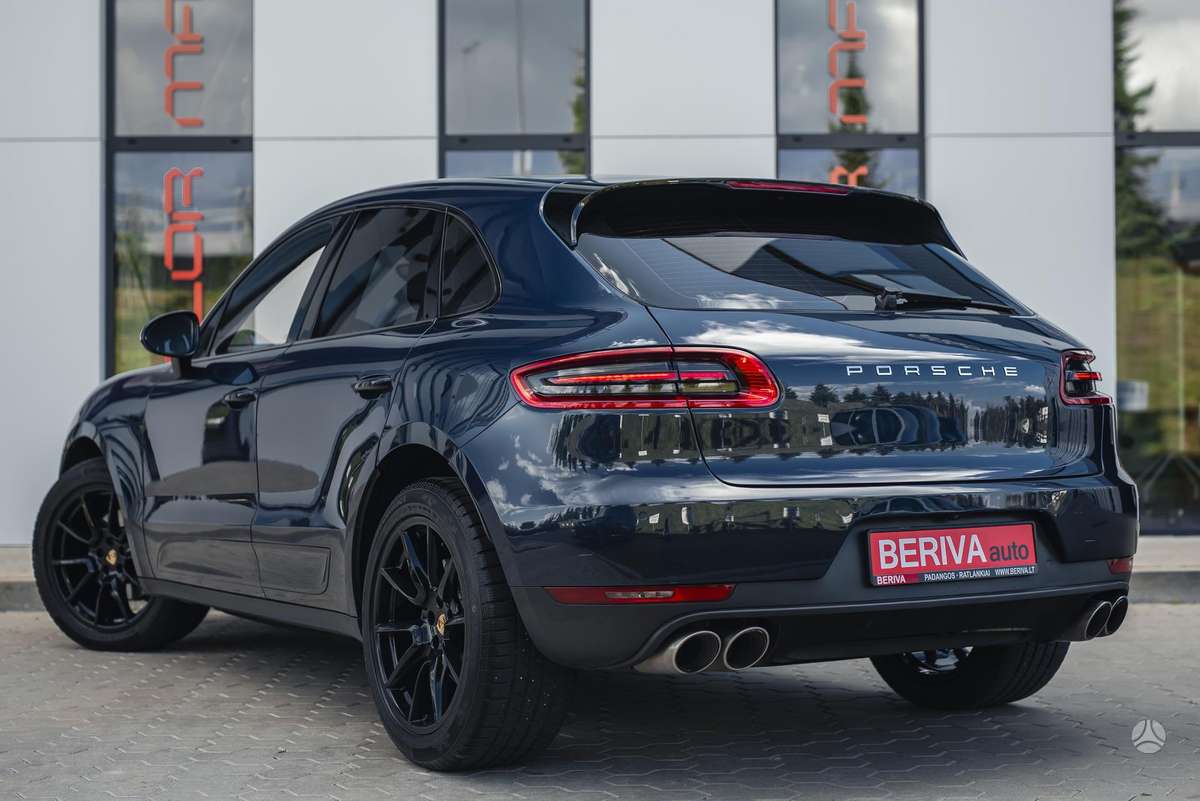 Porsche Macan - 11