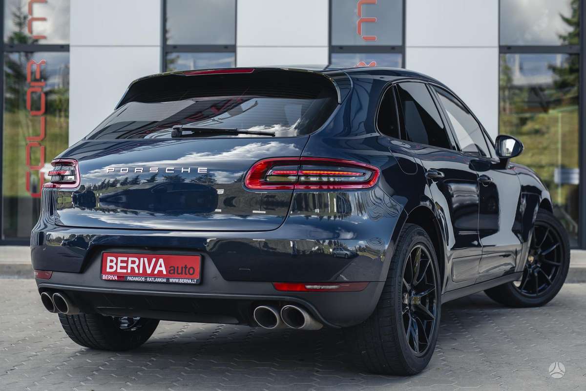 Porsche Macan - 12