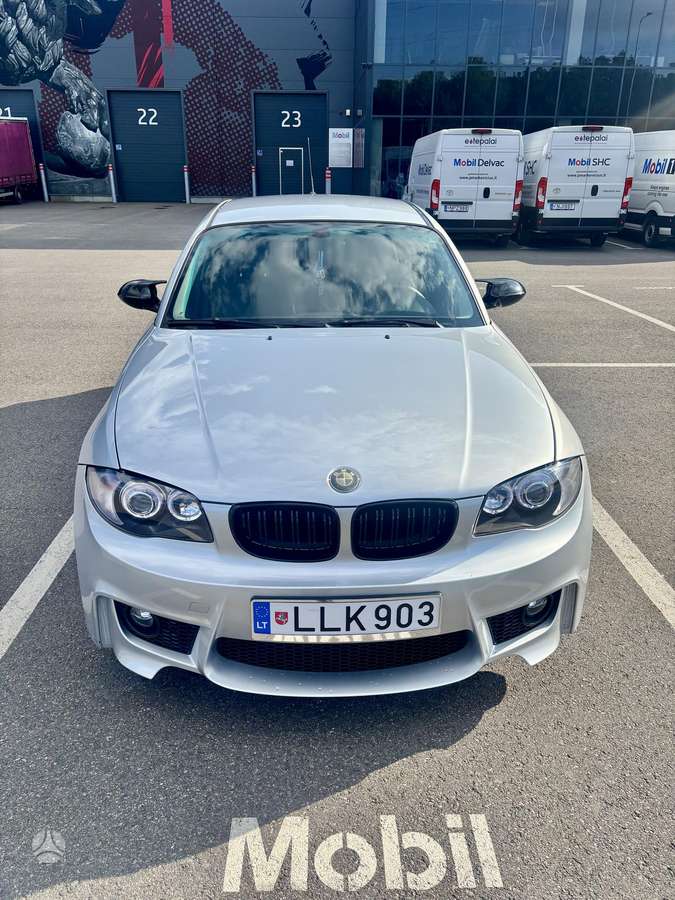 BMW 118, 2.0 l., hatchback