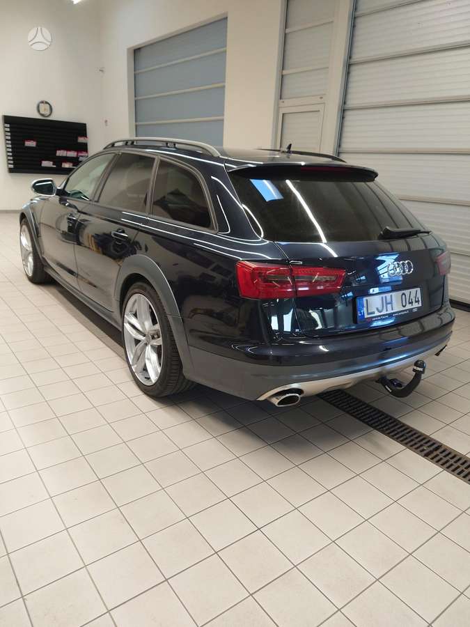 Audi A6 allroad, 3.0 l., Универсал