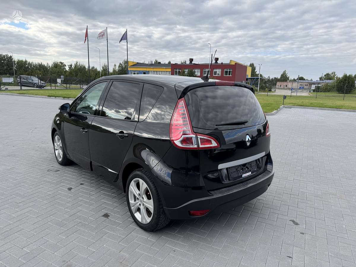 Renault Scenic - 6