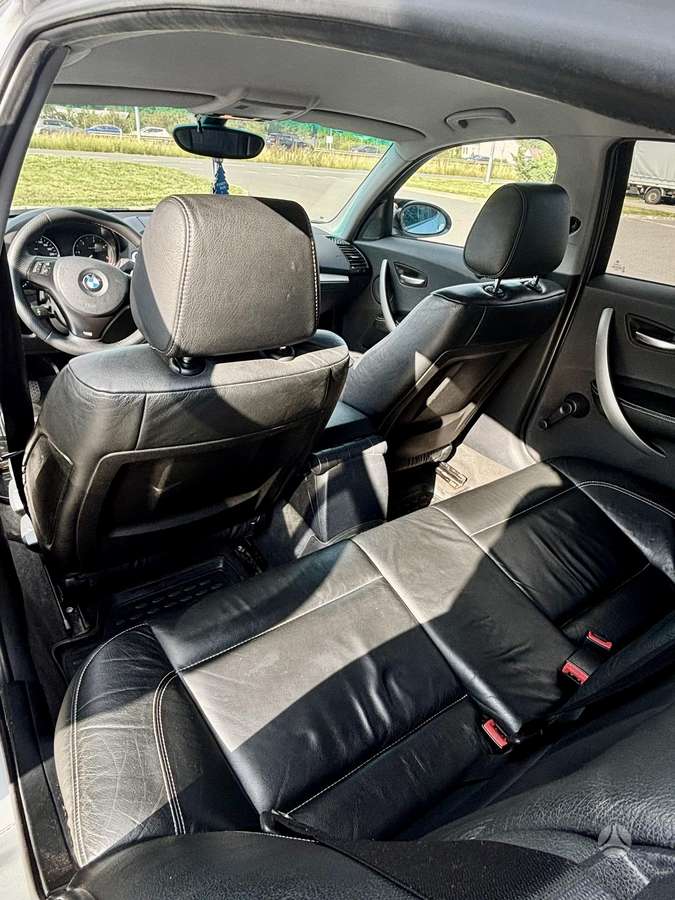BMW 118, 2.0 l., Хэтчбек