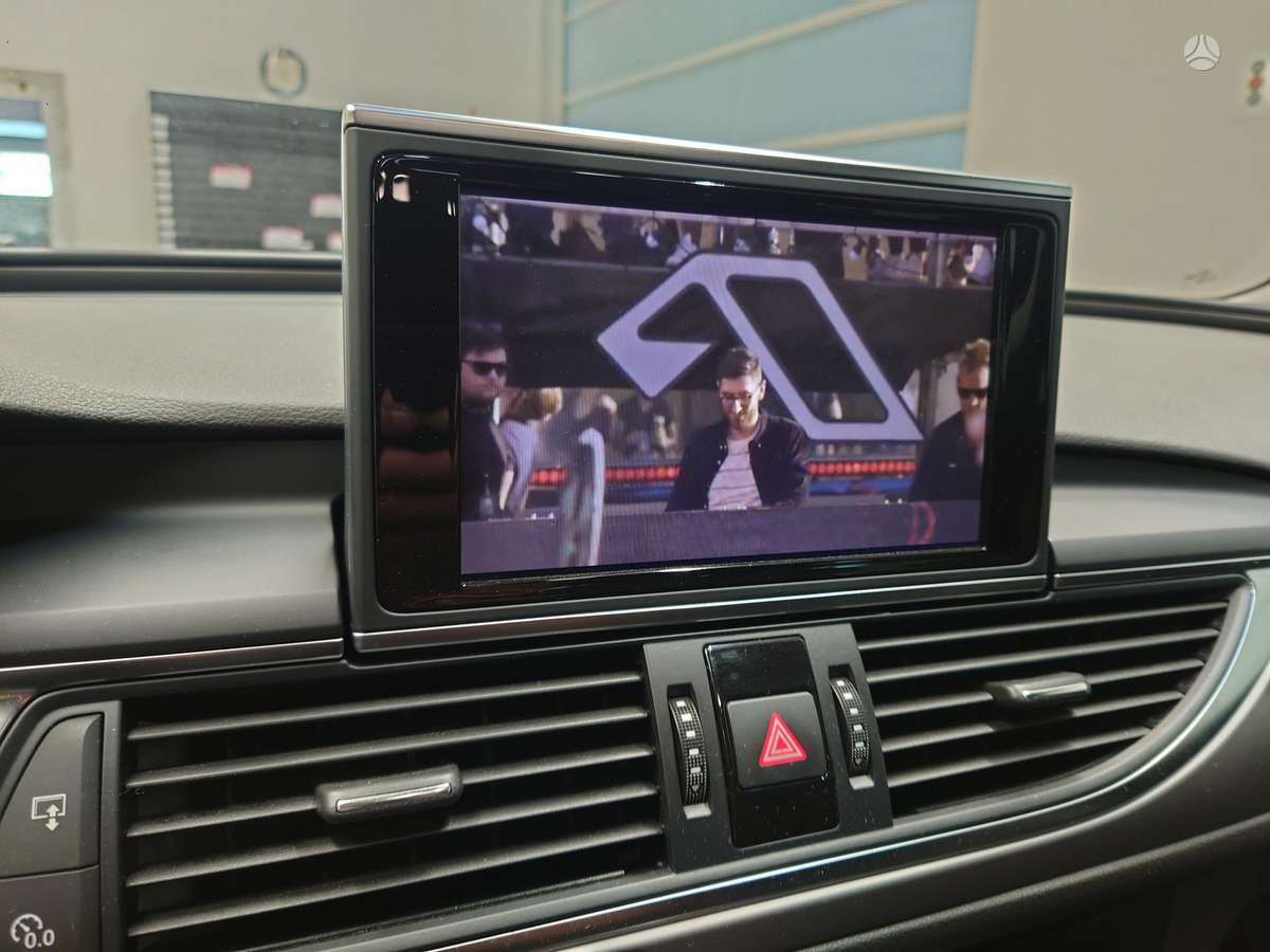 Audi A6 allroad, 3.0 l., Универсал
