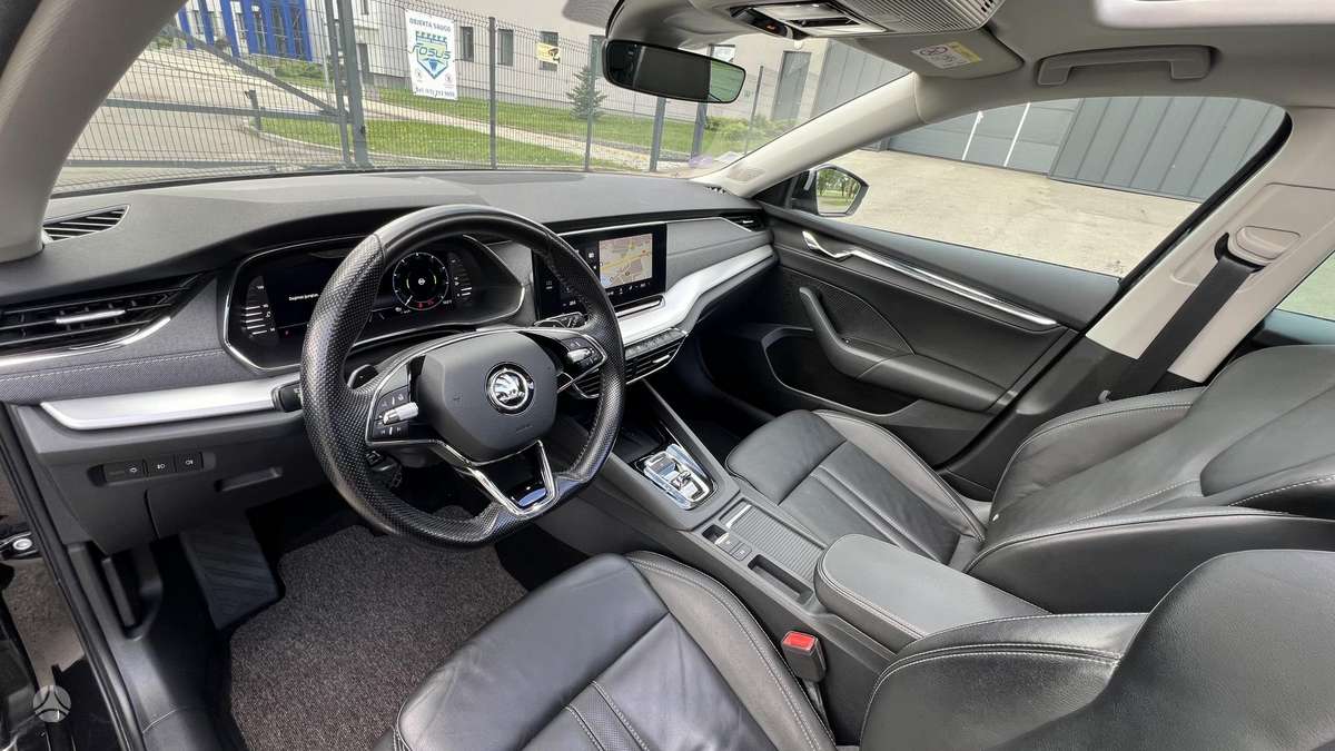 Škoda Octavia - 2