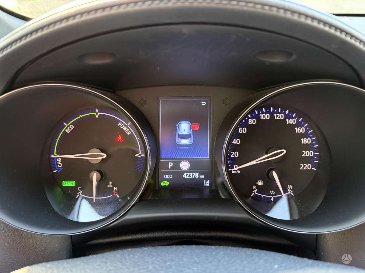 Toyota C-HR - 6