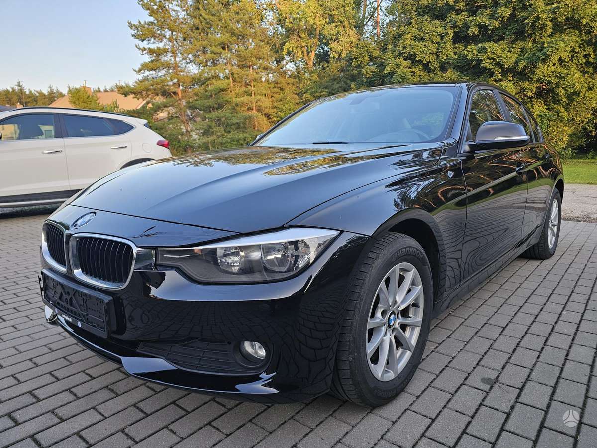 BMW 318, 2.0 l., Седан