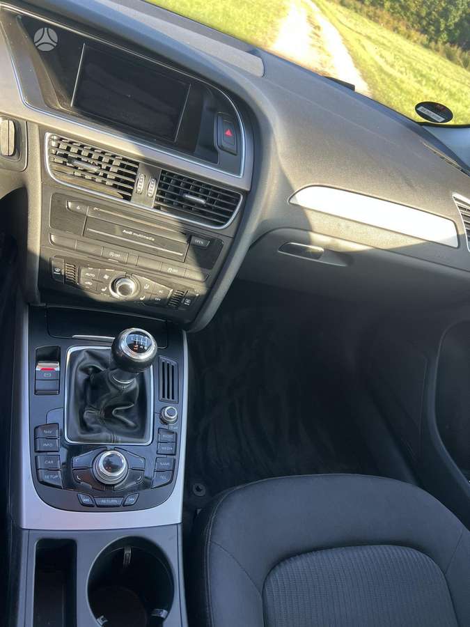 Audi A4, 2.0 l., Универсал